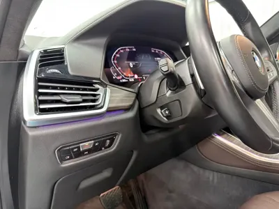 BMW X5 2023, 22000 км, за 56914.73 USD - фото 26