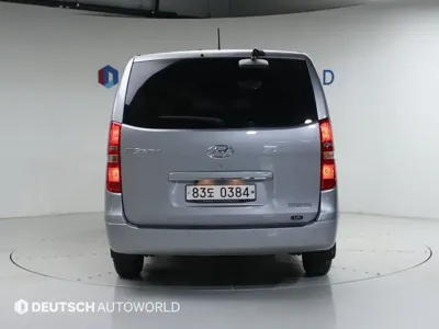 Hyundai Starex 2019, 119170 км, за 9829.82 USD - фото 4
