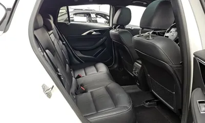 Infiniti Q30 2019, 23239 км, за 10245.91 USD - фото 12