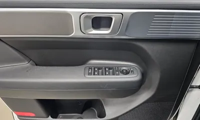 Hyundai Santafe 2024, 17650 км, за 21872.8 USD - фото 15