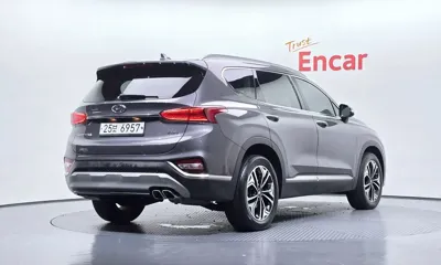 Hyundai Santafe 2019, 80670 км, за 12228.99 USD