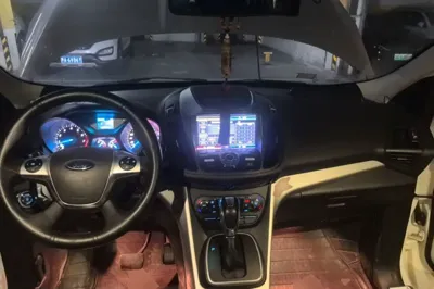 Ford Kuga 2015, 108800 км, за 5808 USD - фото 7
