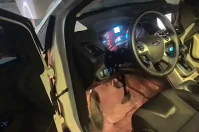 Ford Kuga 2015, 108800 км, за 5808 USD - фото 14