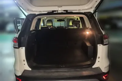 Ford Kuga 2015, 108800 км, за 5808 USD - фото 17