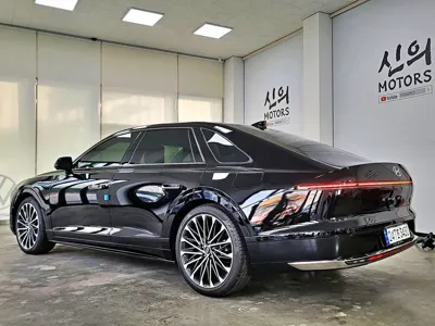Hyundai Grandeur 2023, 28000 км, за 20677.43 USD