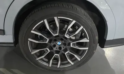 BMW X6 2025, 5000 км, за 92459.43 USD