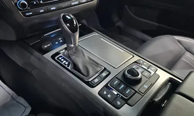 Hyundai Genesis 2016, 159822 км, за 5901.27 USD - фото 9