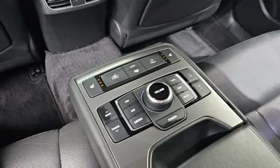Hyundai Genesis 2016, 159822 км, за 5901.27 USD - фото 19