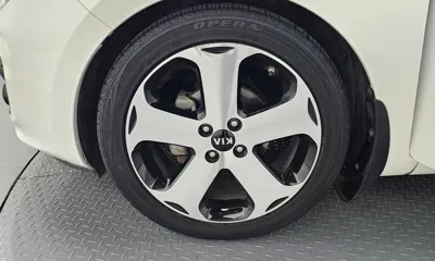 Kia Pride 2013, 98332 км, за 3610.35 USD
