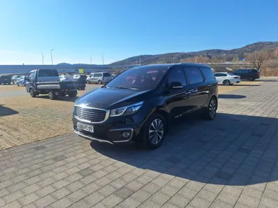 Kia Canival 2018, 209076 км, за 4463.7 USD