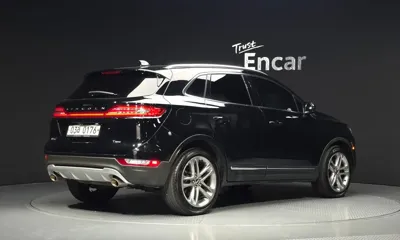 Lincoln MKC 2017, 61426 км, за 6892.48 USD