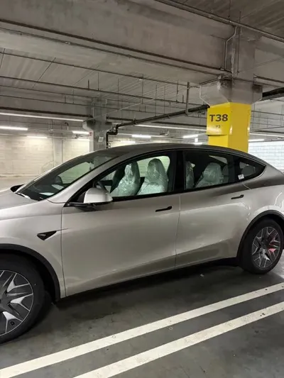 Tesla Model Y 2026, 10 км, за 49166.34 USD