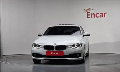 BMW 3-Series 2016, 93586 км, за 7607.98 USD