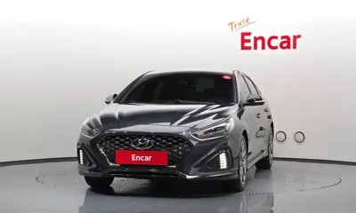 Hyundai Sonata 2018, 108620 км, за 7094.06 USD