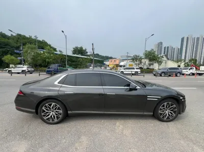 Genesis G90 2025, 14117 км, за 40359.43 USD