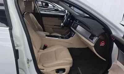 Jaguar XF 2019, 117950 км, за 4872.5 USD - фото 26
