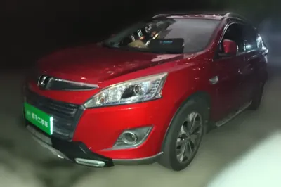 Luxgen U6 SUV · 2015 год