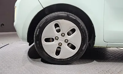 Kia Ray 2012, 108435 км, за 3452.77 USD