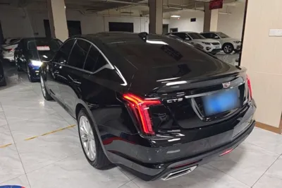 Cadillac CT5 2023, 15700 км, за 25116 USD