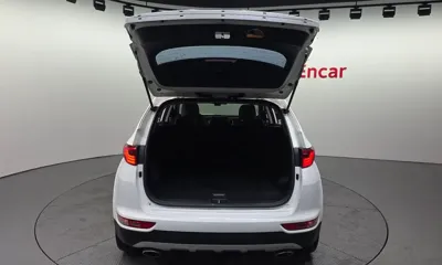 Kia Sportage 2017, 88127 км, за 9446.07 USD - фото 20
