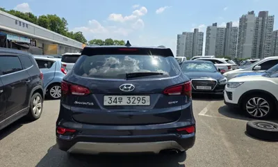 Hyundai Santafe 2017, 230000 км, за 6432.98 USD