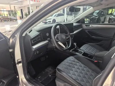 Volkswagen Sagitar 2023, 35000 км, за 15714.82 USD - фото 9