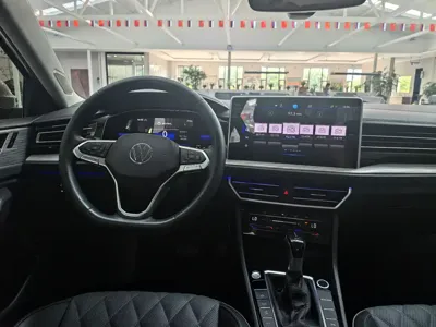 Volkswagen Sagitar 2023, 35000 км, за 15714.82 USD - фото 14