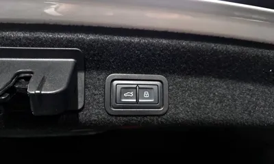 Audi A6 2022, 57394 км, за 23984.14 USD - фото 20