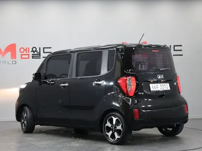 Kia Ray 2017, 121408 км, за 5251.41 USD