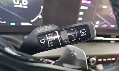 Kia Canival 2023, 90550 км, за 15731.65 USD - фото 27
