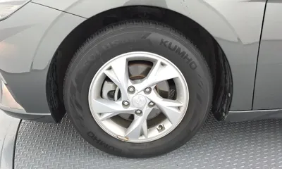 Hyundai Avante 2021, 110068 км, за 7995.84 USD
