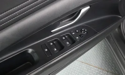 Hyundai Avante 2021, 110068 км, за 7995.84 USD - фото 19