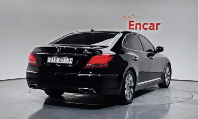Hyundai Equus 2012, 111064 км, за 3380.35 USD