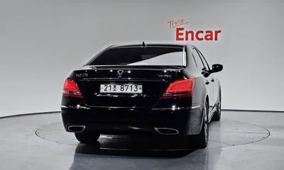 Hyundai Equus 2012, 111064 км, за 3380.35 USD