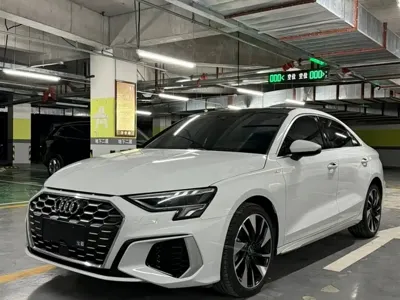 Audi A3 · 2023 год