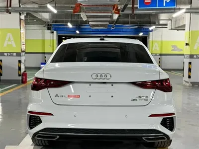 Audi A3 2023, 29000 км, за 20365.64 USD