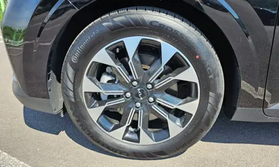 Kia Canival 2023, 33758 км, за 23334.23 USD