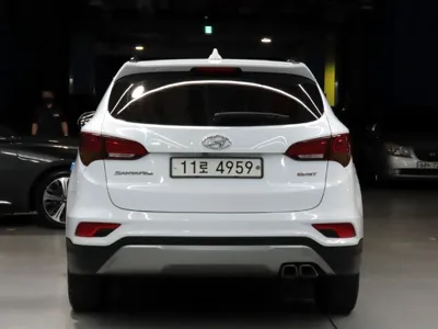 Hyundai Santafe 2016, 159275 км, за 6531.44 USD