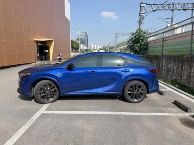 Lexus RX 2023, 28633 км, за 64986.22 USD