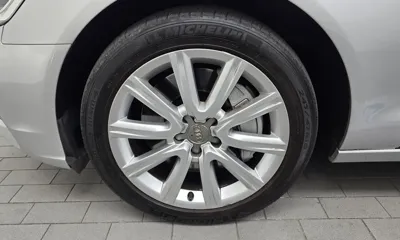 Audi A6 2013, 102171 км, за 3843.65 USD