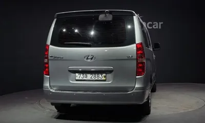 Hyundai Starex 2015, 143602 км, за 5618.72 USD