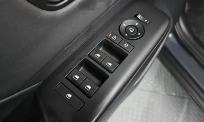 Hyundai Kona 2024, 31284 км, за 15725.14 USD - фото 13