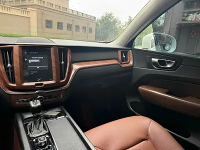 Volvo XC60 2018, 90000 км, за 11741.97 USD - фото 6
