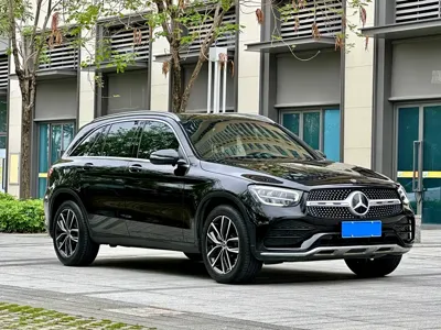 Mercedes-Benz GLC 2023, 101000 км, за 24753.55 USD