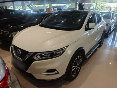 Nissan Qashqai 2021, 42400 км, за 10476.05 USD