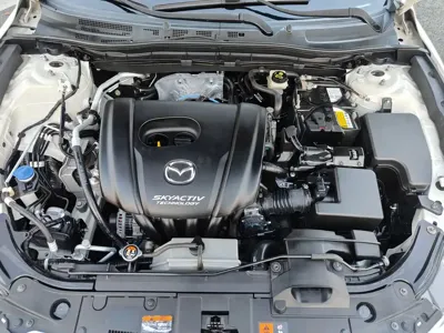 Mazda 3 Axela 2017, 63700 км, за 6268.27 USD - фото 18