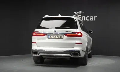 BMW X7 2021, 104893 км, за 42709.47 USD