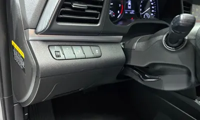 Hyundai Avante 2019, 62281 км, за 7683.79 USD - фото 19
