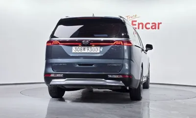 Kia Canival 2021, 54463 км, за 18046.02 USD