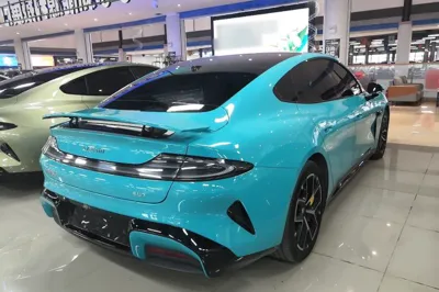 Xiaomi Auto SU7 2024, 59800 км, за 33378 USD